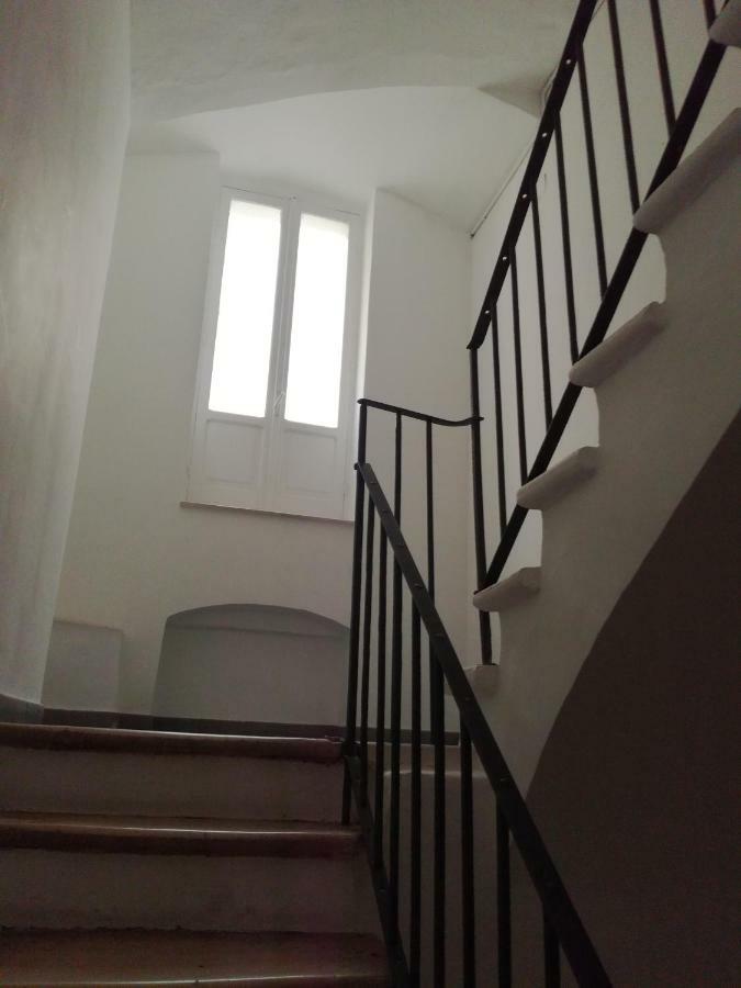 Ferienwohnung Cairoli 79 Bari Exterior foto